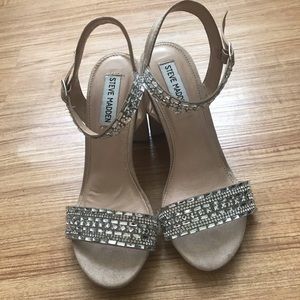 Selfish- R Steve Madden Heels